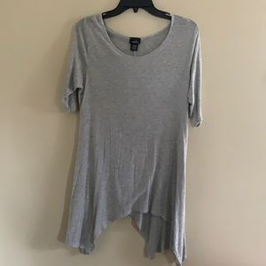 Rue21 Light grey top
